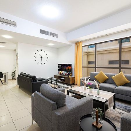 Moonlight Hostel Jbr - 2Min Walk To Jbr Beach - Gym - 2Min Metro Station - Poll Dubai Exterior photo