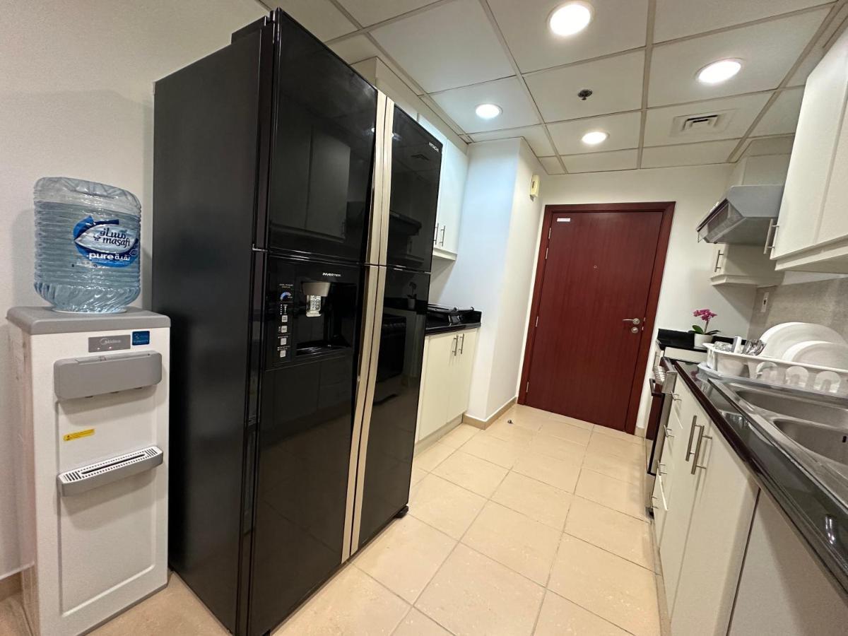 Moonlight Hostel Jbr - 2Min Walk To Jbr Beach - Gym - 2Min Metro Station - Poll Dubai Exterior photo