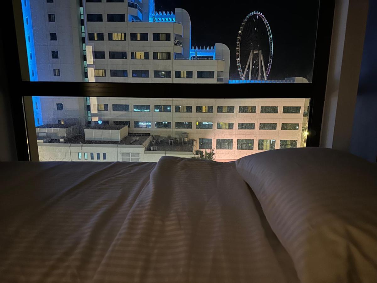 Moonlight Hostel Jbr - 2Min Walk To Jbr Beach - Gym - 2Min Metro Station - Poll Dubai Exterior photo