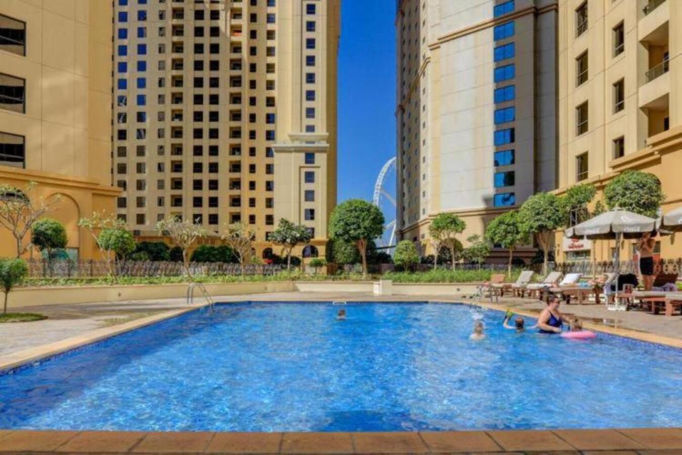 Moonlight Hostel Jbr - 2Min Walk To Jbr Beach - Gym - 2Min Metro Station - Poll Dubai Exterior photo