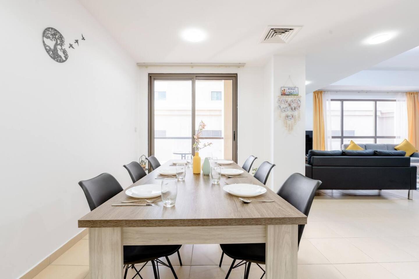 Moonlight Hostel Jbr - 2Min Walk To Jbr Beach - Gym - 2Min Metro Station - Poll Dubai Exterior photo