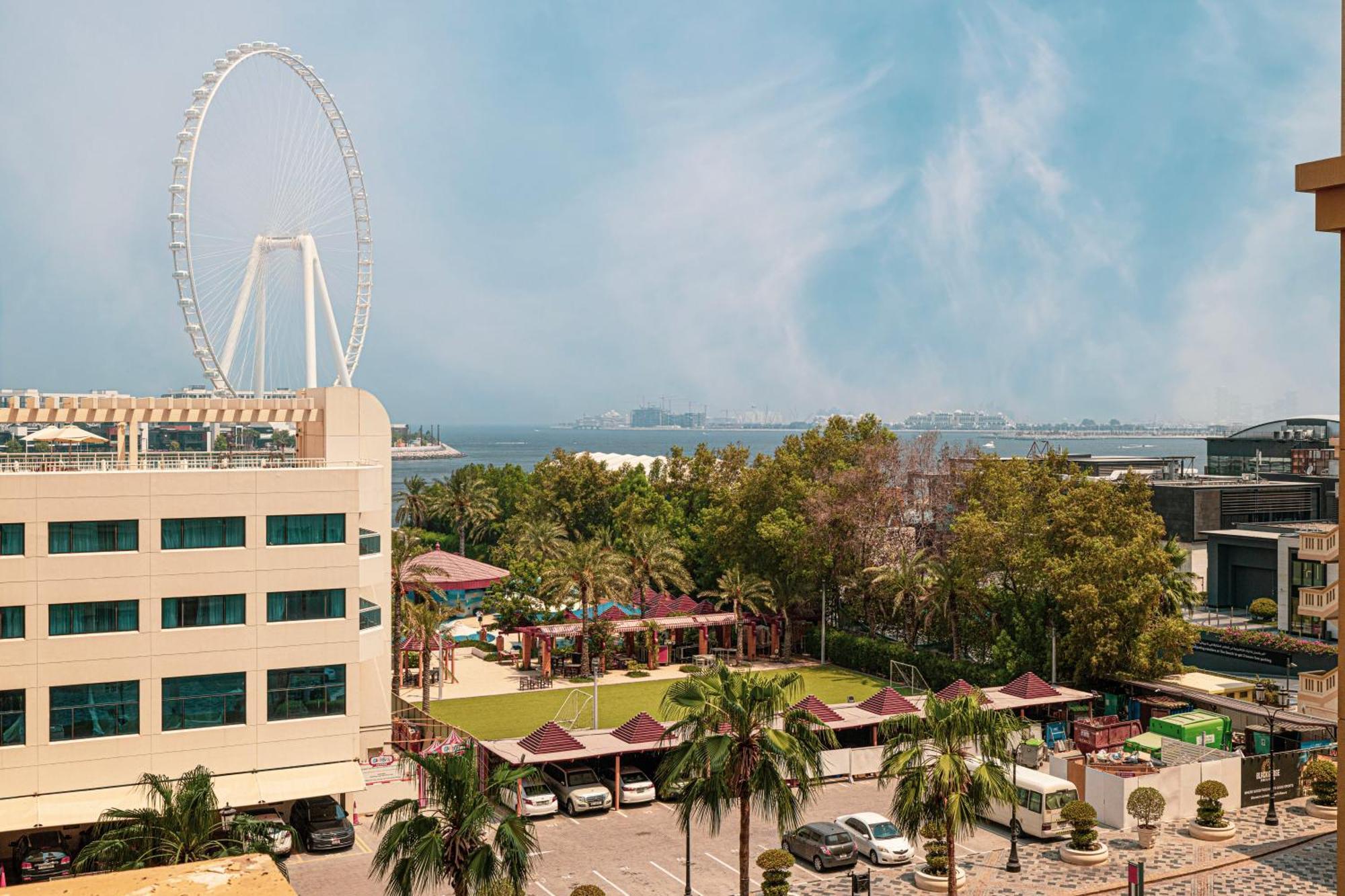 Moonlight Hostel Jbr - 2Min Walk To Jbr Beach - Gym - 2Min Metro Station - Poll Dubai Exterior photo