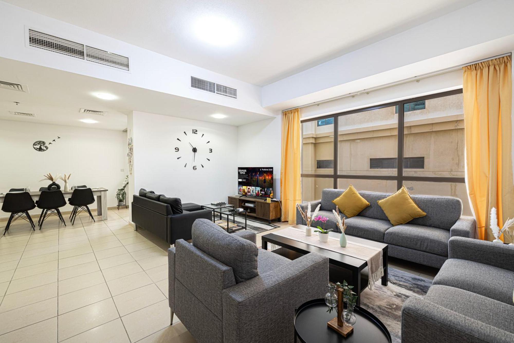 Moonlight Hostel Jbr - 2Min Walk To Jbr Beach - Gym - 2Min Metro Station - Poll Dubai Exterior photo